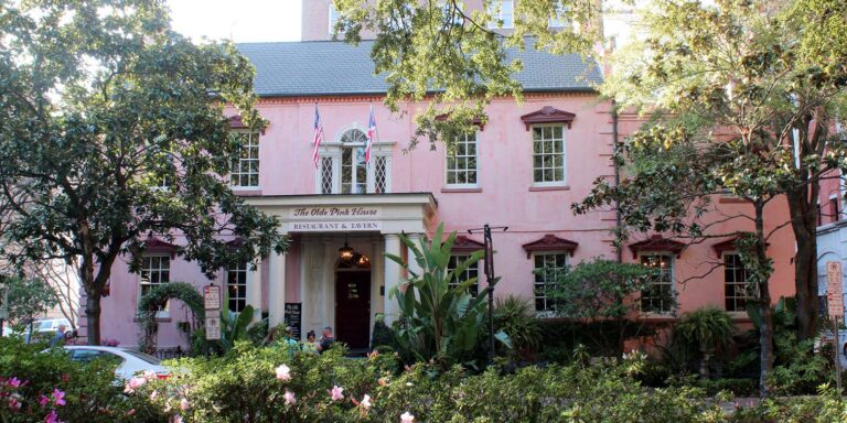 The Olde Pink House