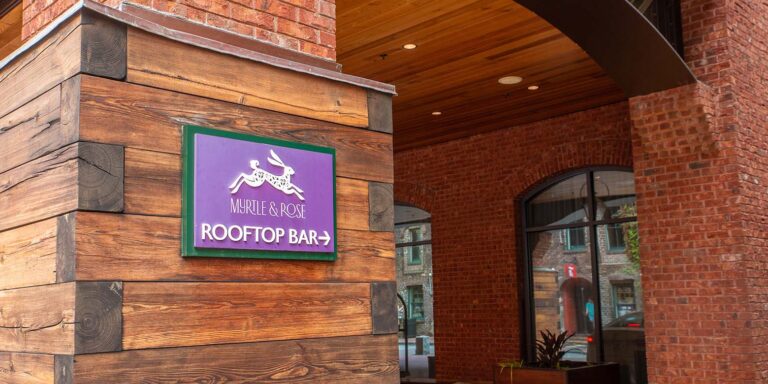 Myrtle & Rose Rooftop Bar