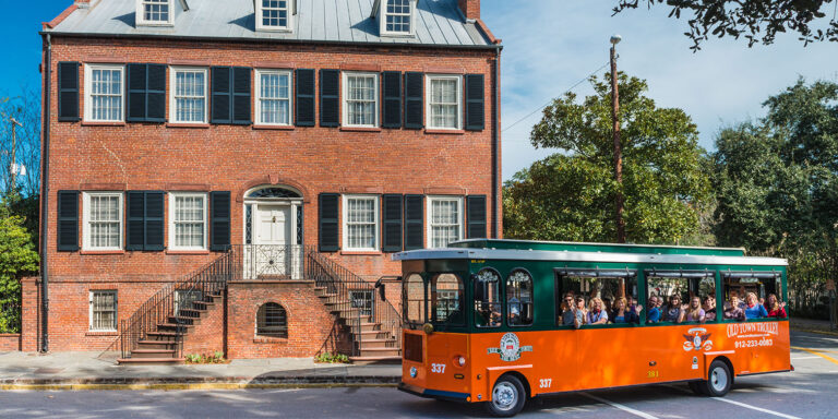 old town trolley savannah
