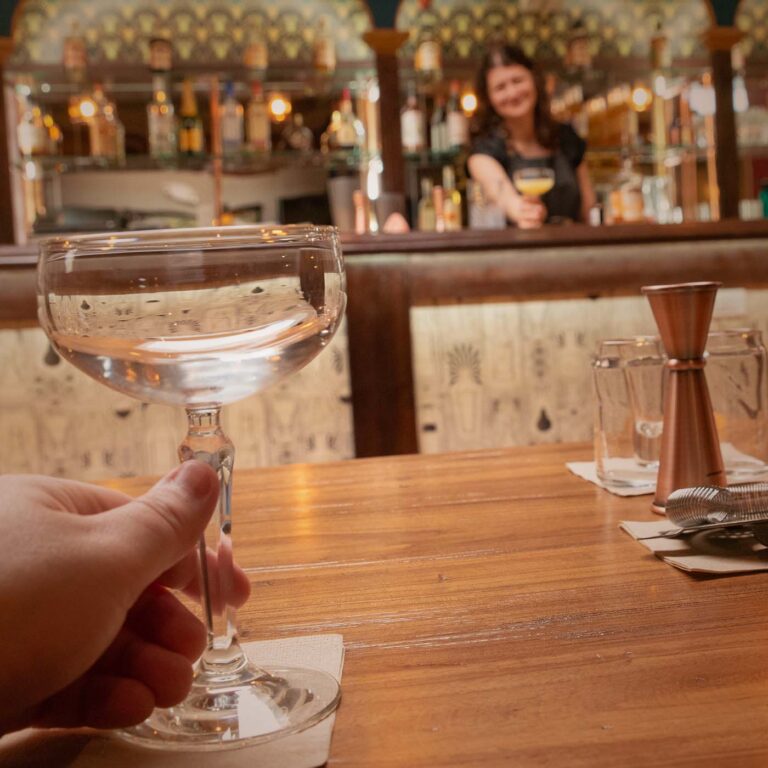 cocktail classes at the old savannah distillery