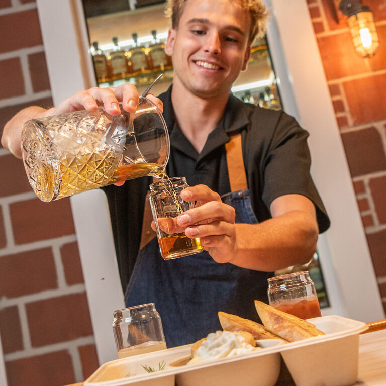pairing experience at old savannah distillery
